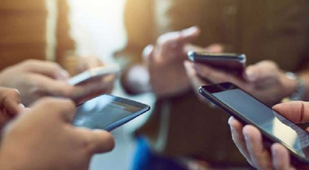 বন্ধের মুখে অবৈধ ফোন! আপনার ফোনটি কি বৈধ, কীভাবে জানবেন